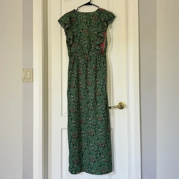 Boemo Green Boho Floral Maxi Dress NWT Size M Ruffle Sleeve - Picture 3 of 5